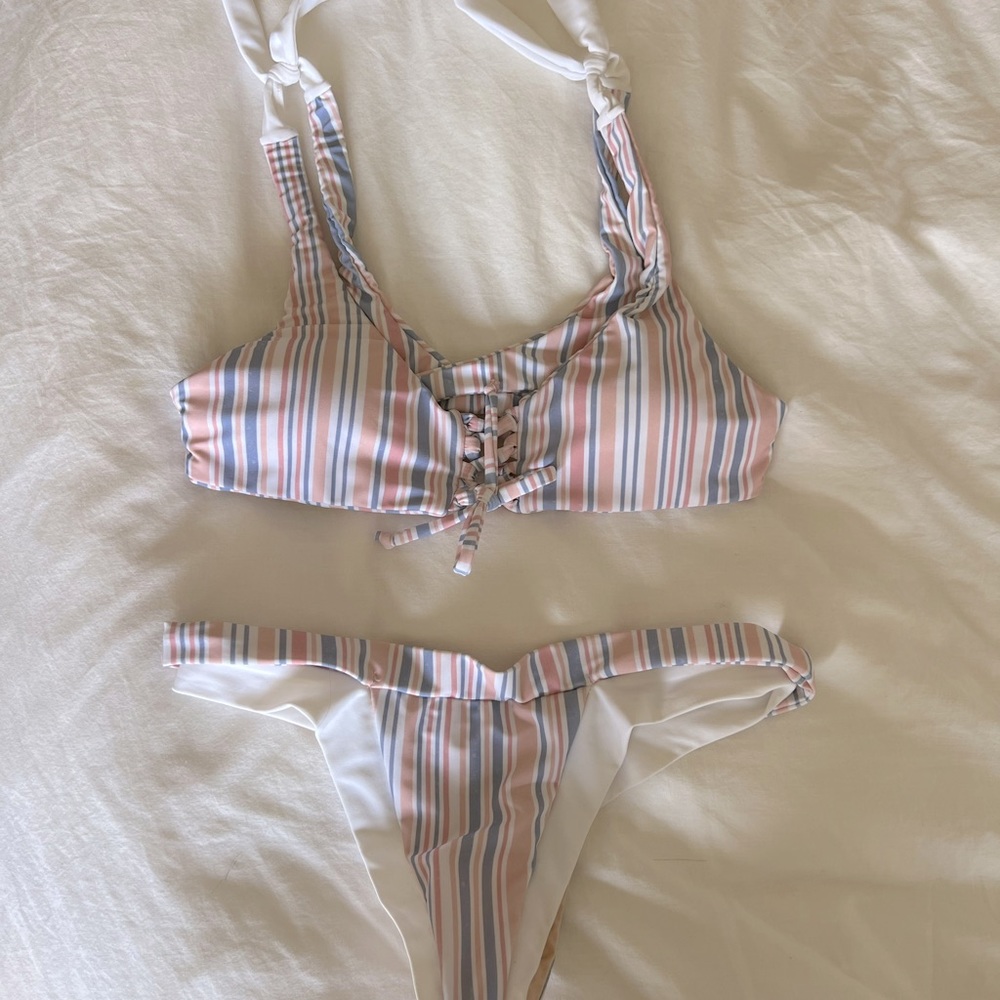Striped pastel tie shoulder bikini